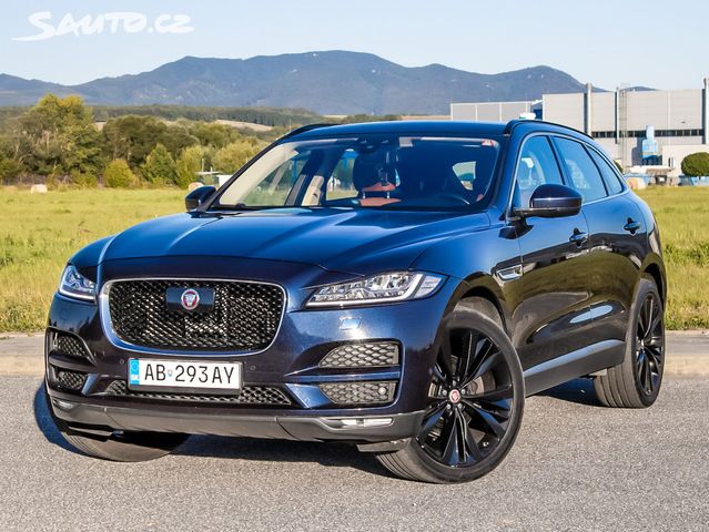 Jaguar F-Pace